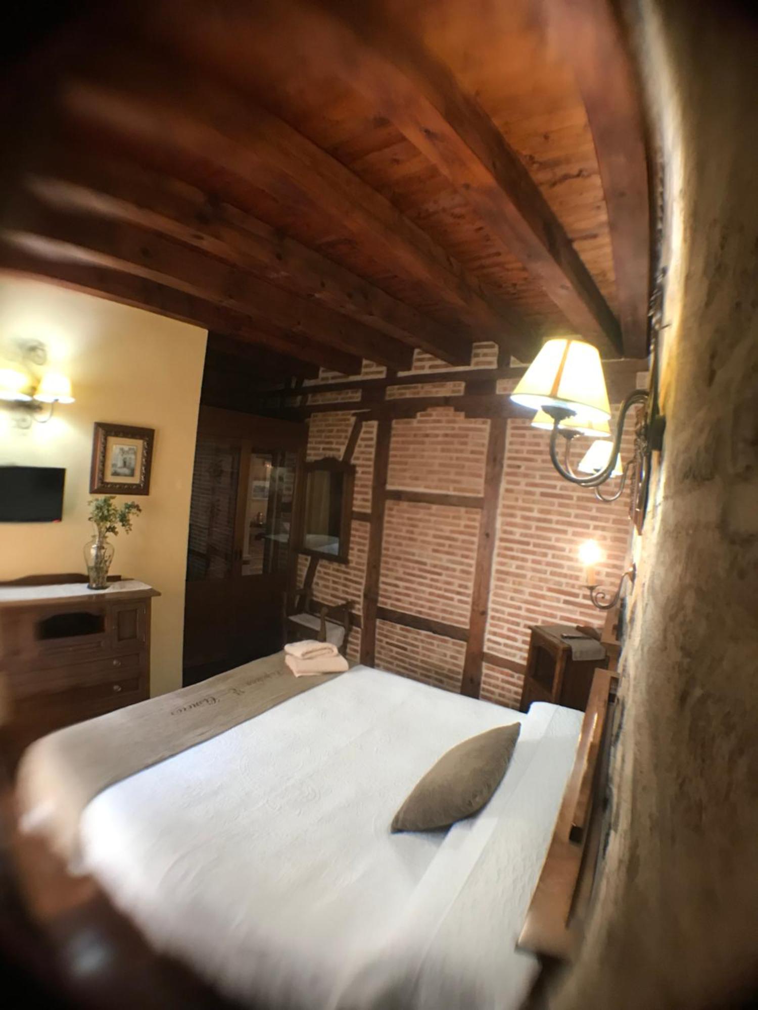 Готель Hospederia Casa De Cisneros Толедо Екстер'єр фото